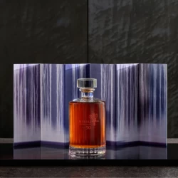 Alternative view of 響30年 藝境珍藏版-HIBIKI 30Y Hiroshi Senju Limited Edition