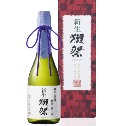 23 純米大吟釀(紙盒-山本寬齋設計)