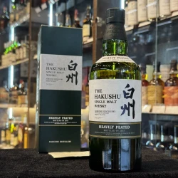 白州 Heavily Peated Bottled in 2013 酒瓶原盒與說明卡實拍