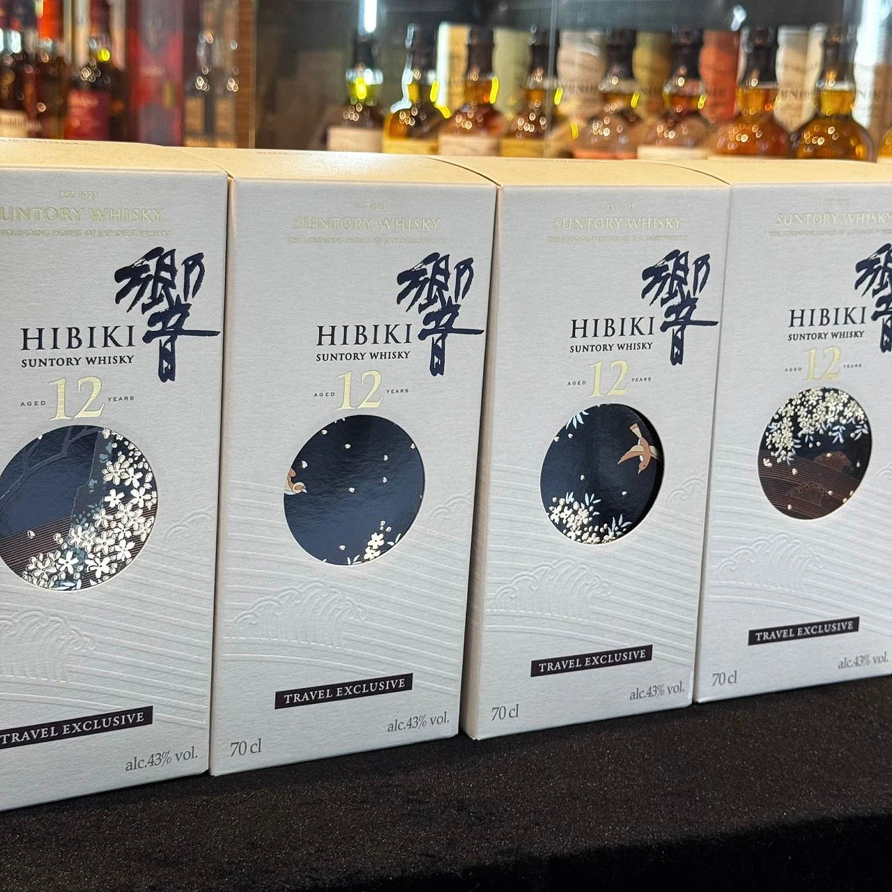 響12年2026機場限定版多款丸窗內襯構圖