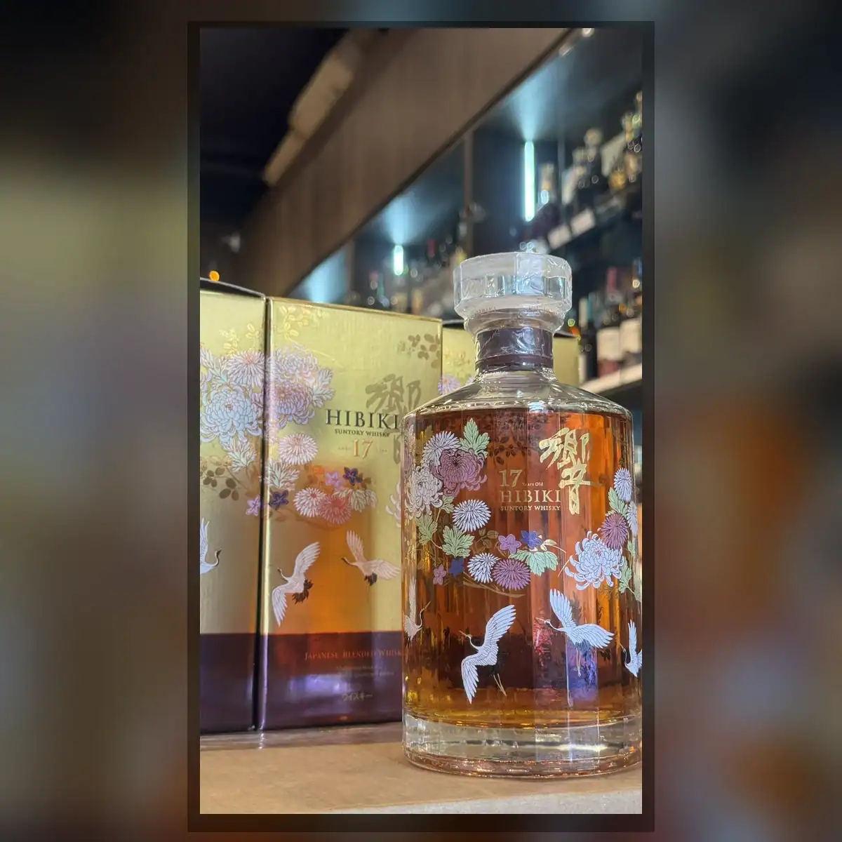響17年 花鳥風月 意匠瓶 機場限定版 700ml